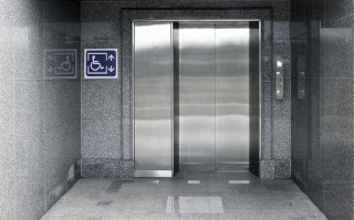 上海永大电梯，上海永大电梯设备有限公司