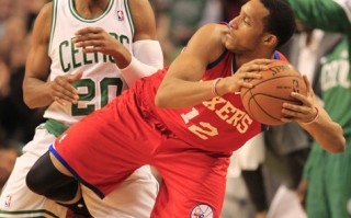 nba2011-2012打架，nba经典打架视频