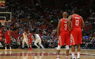 nba怎么欺负菜鸟，nba怎么欺负菜鸟的球员